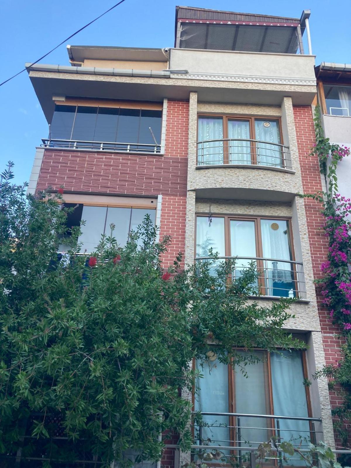 Appartamento Europa Family House Tekirdağ Esterno foto